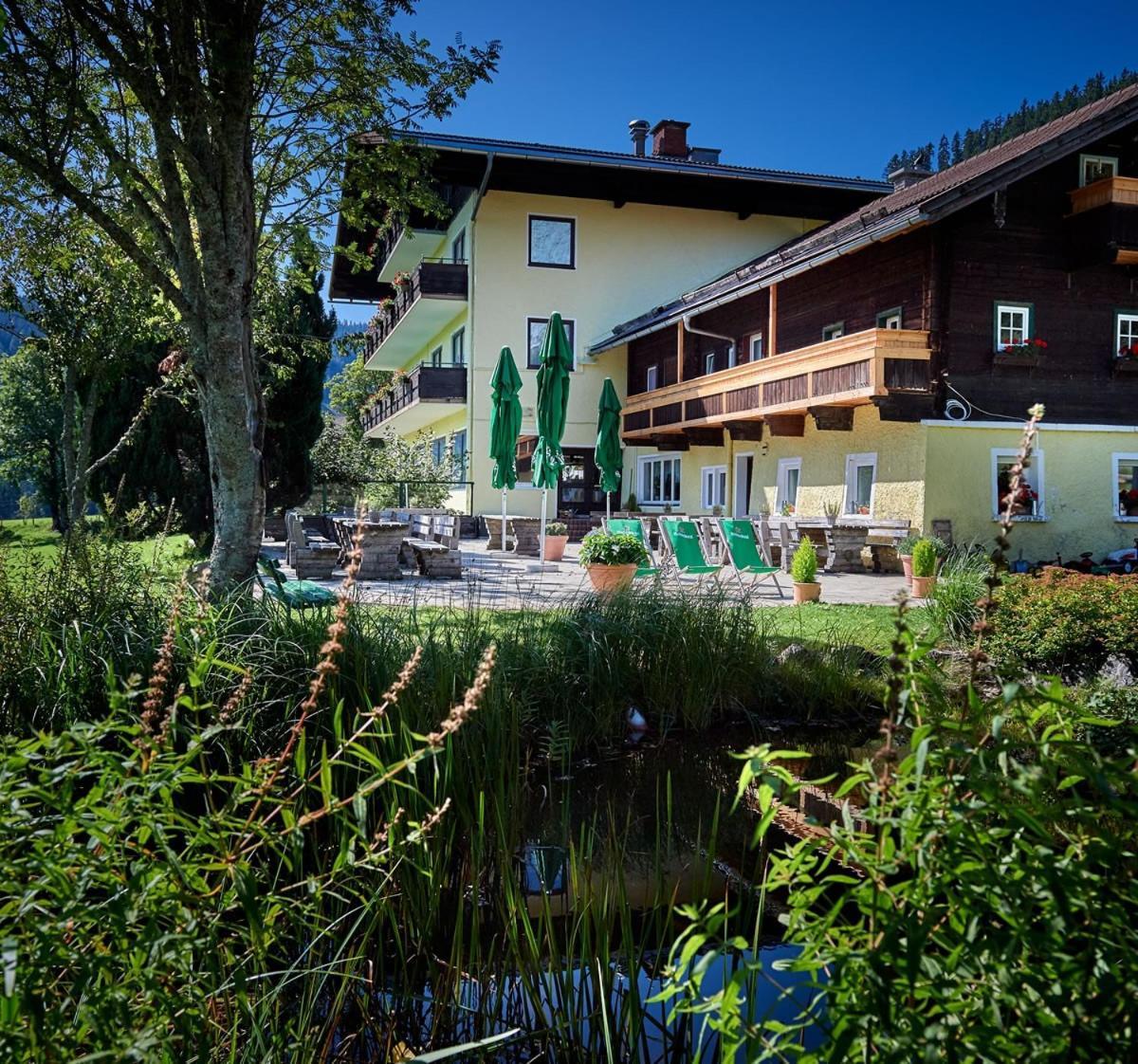 Hotel Bergglueck Filzmoos Bagian luar foto