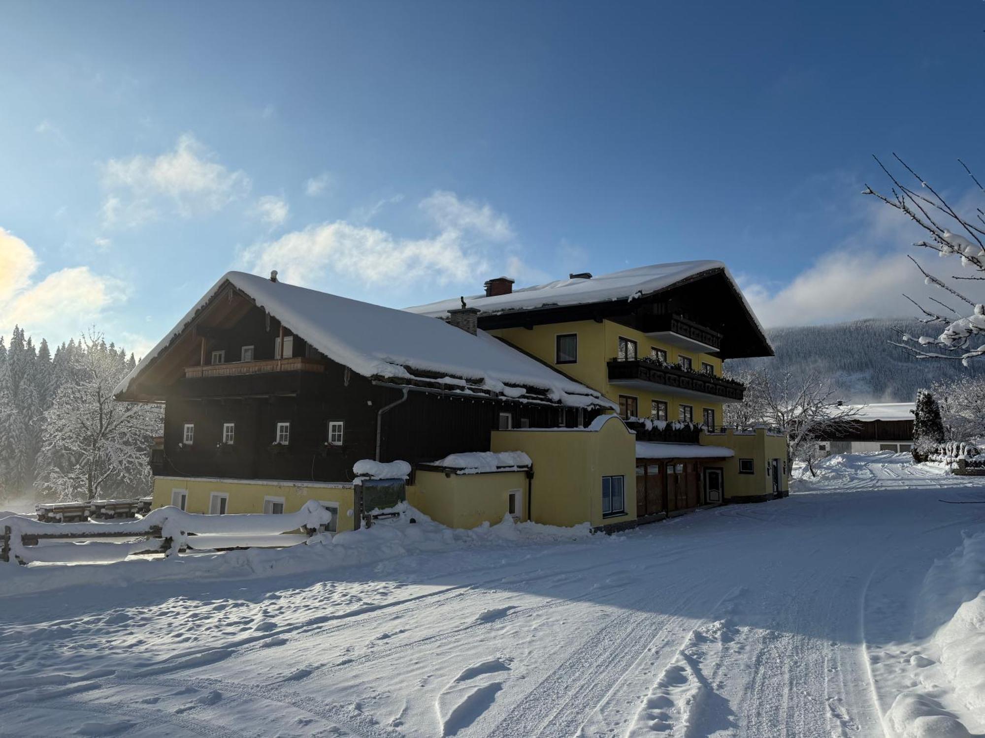 Hotel Bergglueck Filzmoos Bagian luar foto